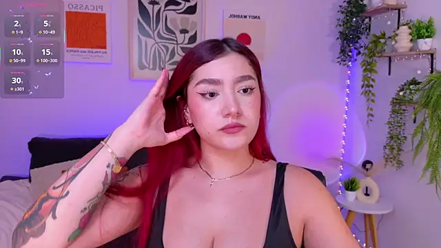 ViolettCastel online show from May 2026 08:46:01 PM