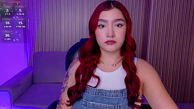 ViolettCastel online show from January 2026 06:47:02 PM