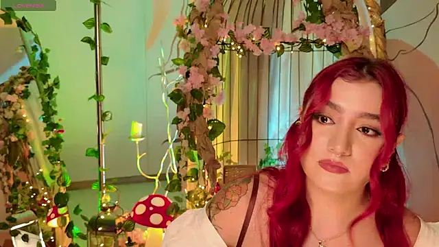 ViolettCastel online show from October 2025 09:25:01 PM