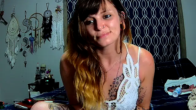 Snapshot of ZeelaXoXo chatting on October 2025 04:35:02 AM ZeelaXoXo online show from October 2025 04:35:02 AM