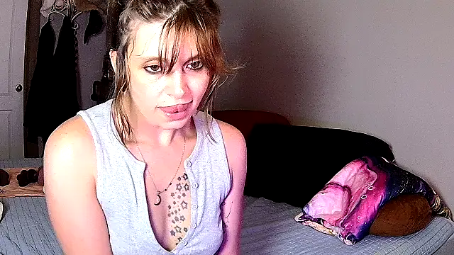 Snapshot of ZeelaXoXo chatting on January 2026 04:41:02 AM ZeelaXoXo online show from January 2026 04:41:02 AM