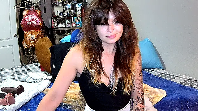 ZeelaXoXo online show from April 2026 06:04:02 AM