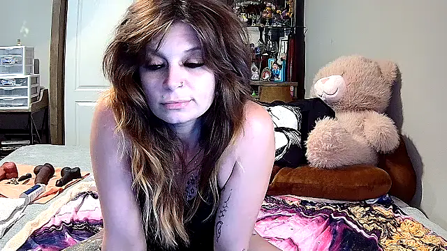 Snapshot of ZeelaXoXo chatting on February 2026 04:26:02 AM ZeelaXoXo online show from February 2026 04:26:02 AM