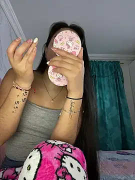 Kimmymadison- online show from April 2026 11:33:02 PM