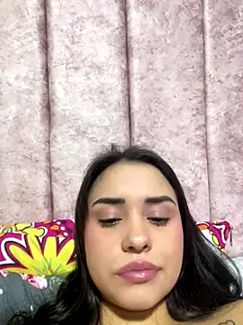 Kimmymadison- online show from December 2025 02:27:01 AM