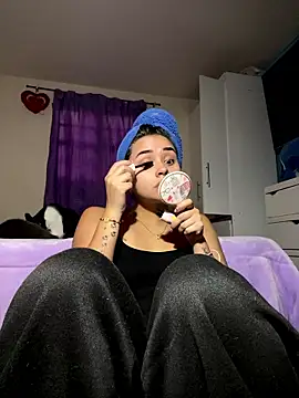 Kimmymadison- online show from January 2026 08:59:01 PM