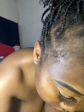 AssMilkymellowxx online show from October 2025 04:58:02 AM