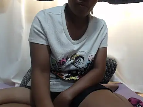 Linda sexy online show from March 2026 06:27:02 AM