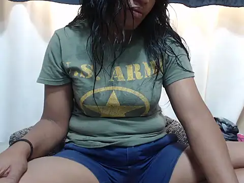 Linda sexy online show from April 2026 06:11:02 AM
