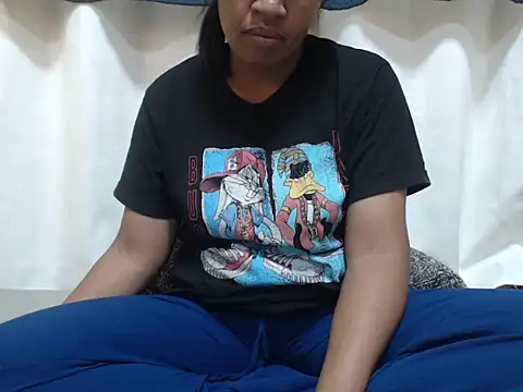 Linda sexy online show from April 2026 01:36:01 PM