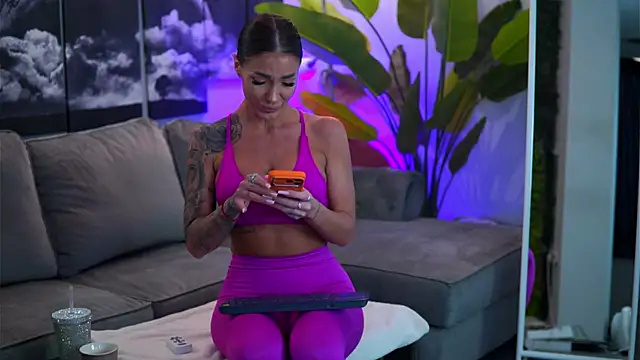 RaquelleVon online show from February 2026 10:25:02 AM