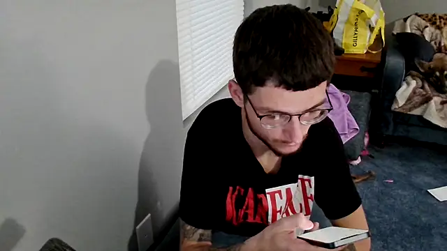 hungkubenski online show from November 2025 09:52:02 PM