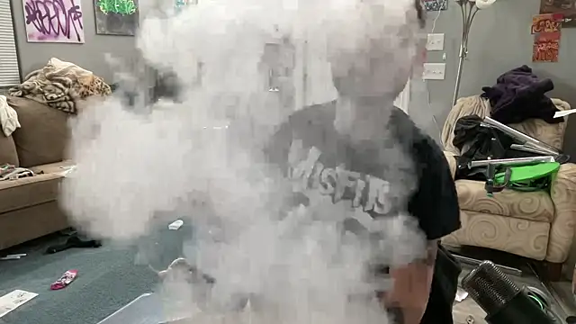 Snapshot of hungkubenski chatting on February 2026 04:56:01 AM hungkubenski online show from February 2026 04:56:01 AM