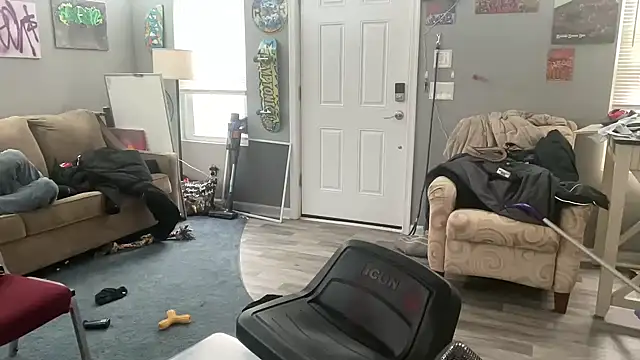 Snapshot of hungkubenski chatting on January 2026 05:30:01 PM hungkubenski online show from January 2026 05:30:01 PM