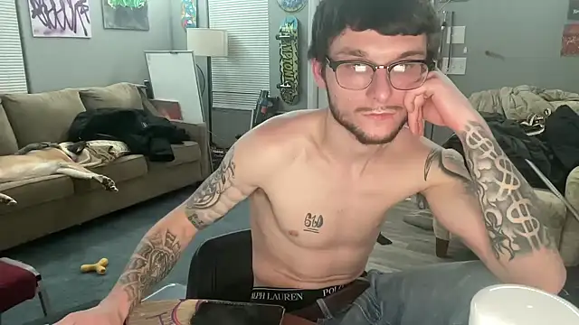 Snapshot of hungkubenski chatting on January 2026 08:43:02 AM hungkubenski online show from January 2026 08:43:02 AM