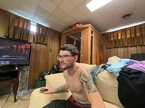 hungkubenski online show from October 2025 07:25:01 PM