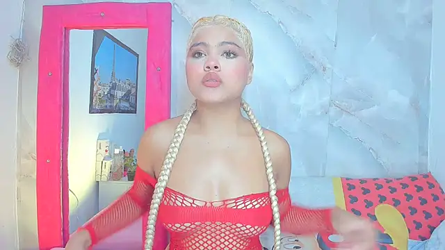 sofiacastillo01 online show from June 2026 01:38:01 PM