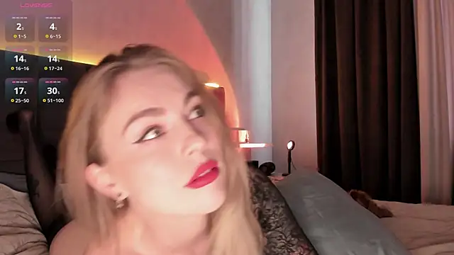 Snapshot of LoveGameSexx chatting on October 2025 11:13:01 AM LoveGameSexx online show from October 2025 11:13:01 AM