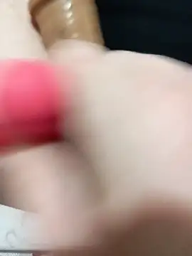 Snapshot of Misteriosa_casadinha chatting on February 2025 09:55:01 AM Misteriosa casadinha online show from February 2025 09:55:01 AM