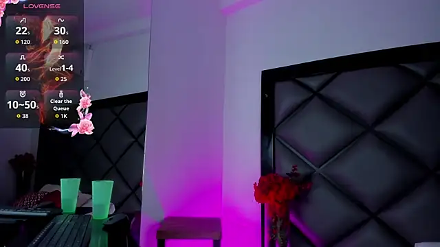 Alexa Blake   online show from April 2026 07:28:02 PM