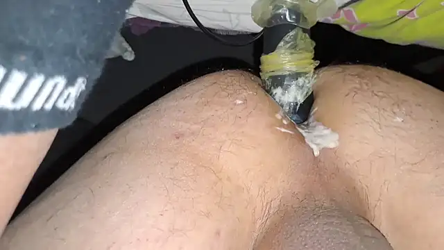 voltige84972 online show from November 2025 01:17:01 AM