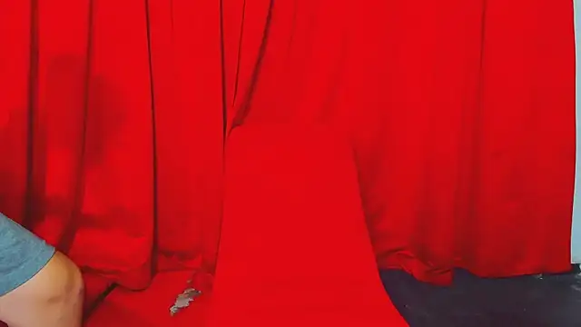 Snapshot of Extreme_Team8 chatting on September 2025 04:39:02 AM Extreme Team8 online show from September 2025 04:39:02 AM