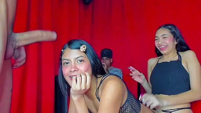 Extreme Team8 online show from November 2025 11:53:01 PM