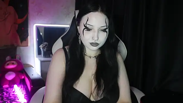 Kitty goth online show from July 2026 09:37:01 PM