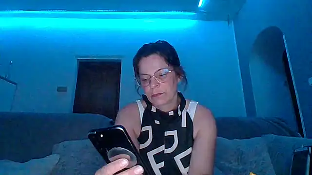 Maryan27 online show from March 2026 09:53:01 PM