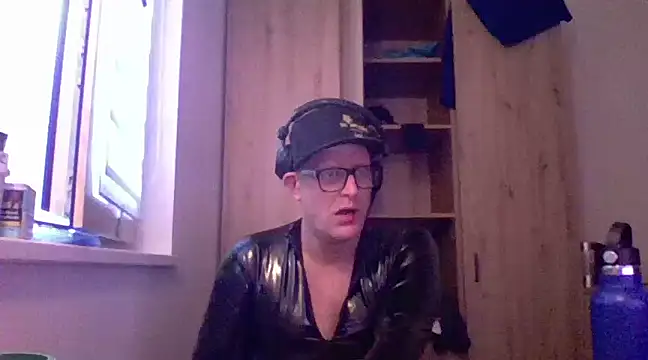 Bigthroaterboy online show from March 2025 04:05:02 PM