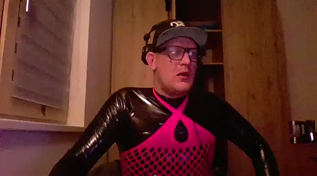 Bigthroaterboy online show from February 2025 07:43:02 PM