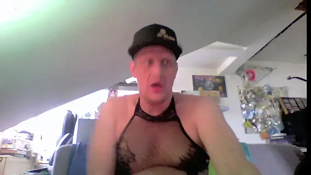 Bigthroaterboy online show from June 2026 09:31:01 AM