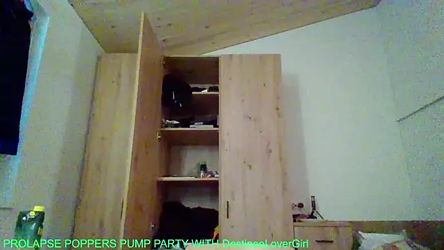 Bigthroaterboy online show from September 2025 04:49:02 PM