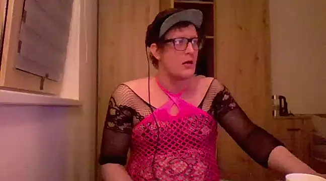 Bigthroaterboy online show from January 2025 08:21:01 PM