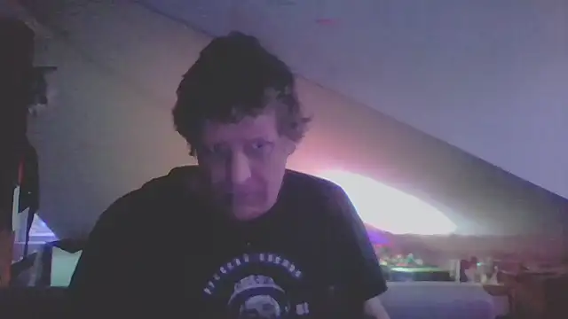 Bigthroaterboy online show from May 2026 03:35:01 AM