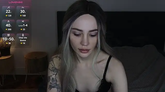 Snapshot of Sara_Tranquil chatting on December 2024 10:13:02 PM Sara Tranquil online show from December 2024 10:13:02 PM