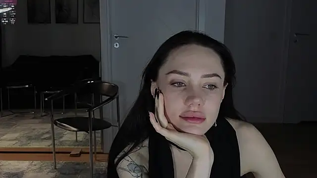 Snapshot of Sara_Tranquil chatting on November 2025 09:30:01 PM Sara Tranquil online show from November 2025 09:30:01 PM