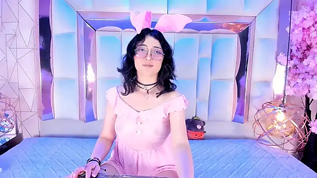 Snapshot of SaraMartini1 chatting on November 2025 05:55:01 AM SaraMartini1 online show from November 2025 05:55:01 AM