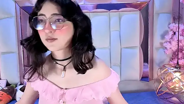 Snapshot of SaraMartini1 chatting on December 2025 05:53:02 AM SaraMartini1 online show from December 2025 05:53:02 AM