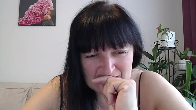 Snapshot of Women-pleasures chatting on September 2025 06:28:02 AM Women-pleasures online show from September 2025 06:28:02 AM