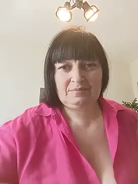 Snapshot of Women-pleasures chatting on June 2026 10:42:01 AM Women-pleasures online show from June 2026 10:42:01 AM