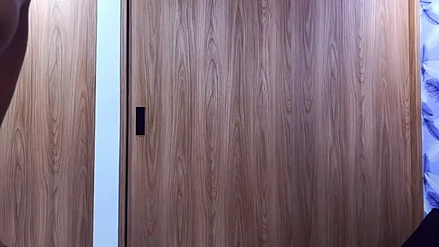 Molly ADY online show from November 2025 01:42:01 AM