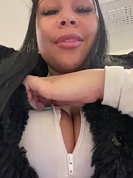 HaileyDiana online show from March 2025 08:51:02 AM
