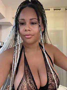 HaileyDiana online show from October 2025 12:40:02 PM