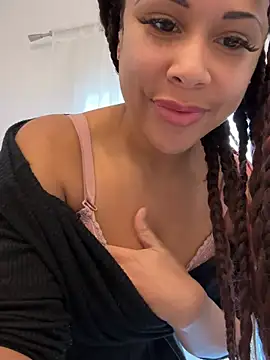 HaileyDiana online show from March 2026 11:54:01 AM