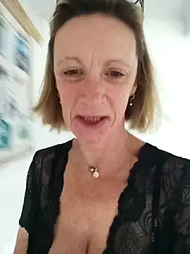 tatianasexymilf online show from October 2025 09:44:02 AM