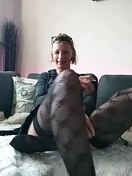 tatianasexymilf online show from February 2026 04:20:02 PM