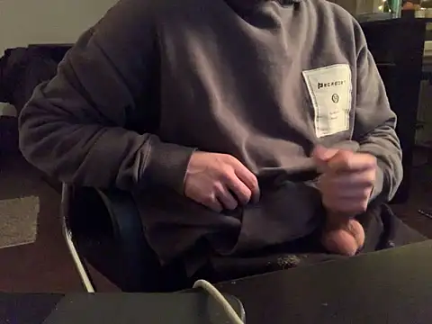 Snapshot of KendrickJiz chatting on December 2025 10:56:01 PM KendrickJiz online show from December 2025 10:56:01 PM