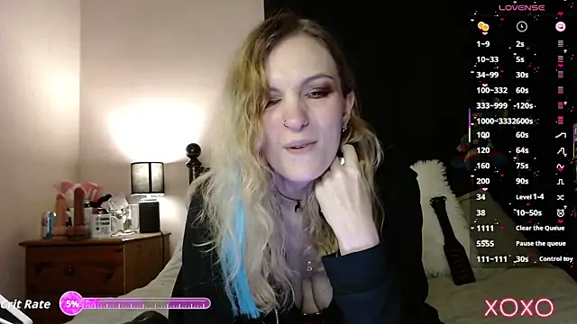 EllieeRose online show from October 2025 10:44:02 PM