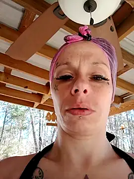 Snapshot of vvictoria_xxx chatting on February 2025 04:42:02 PM vvictoria xxx online show from February 2025 04:42:02 PM